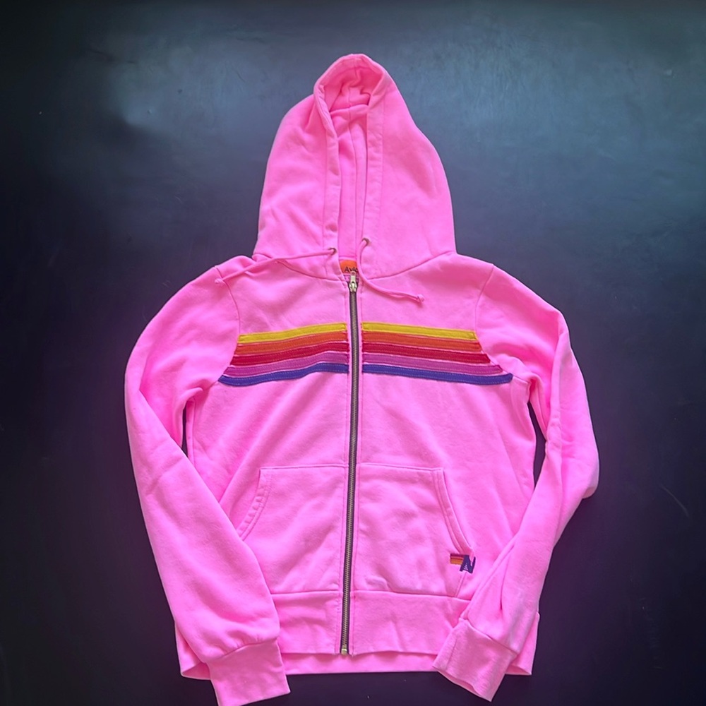 Aviator Nation 5 stripe pink hoodie

Barely worn